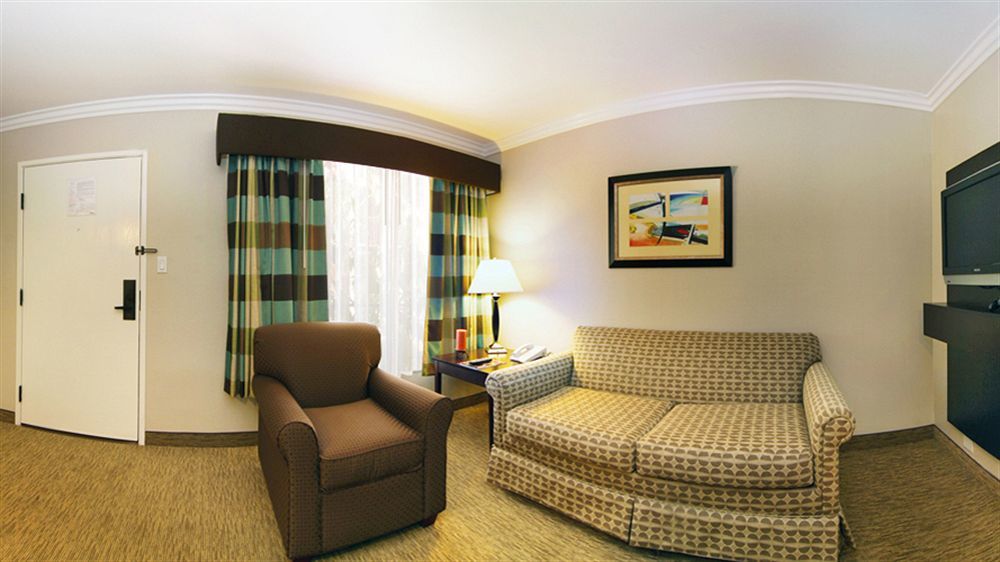 Vanllee Hotel Covina Exterior photo