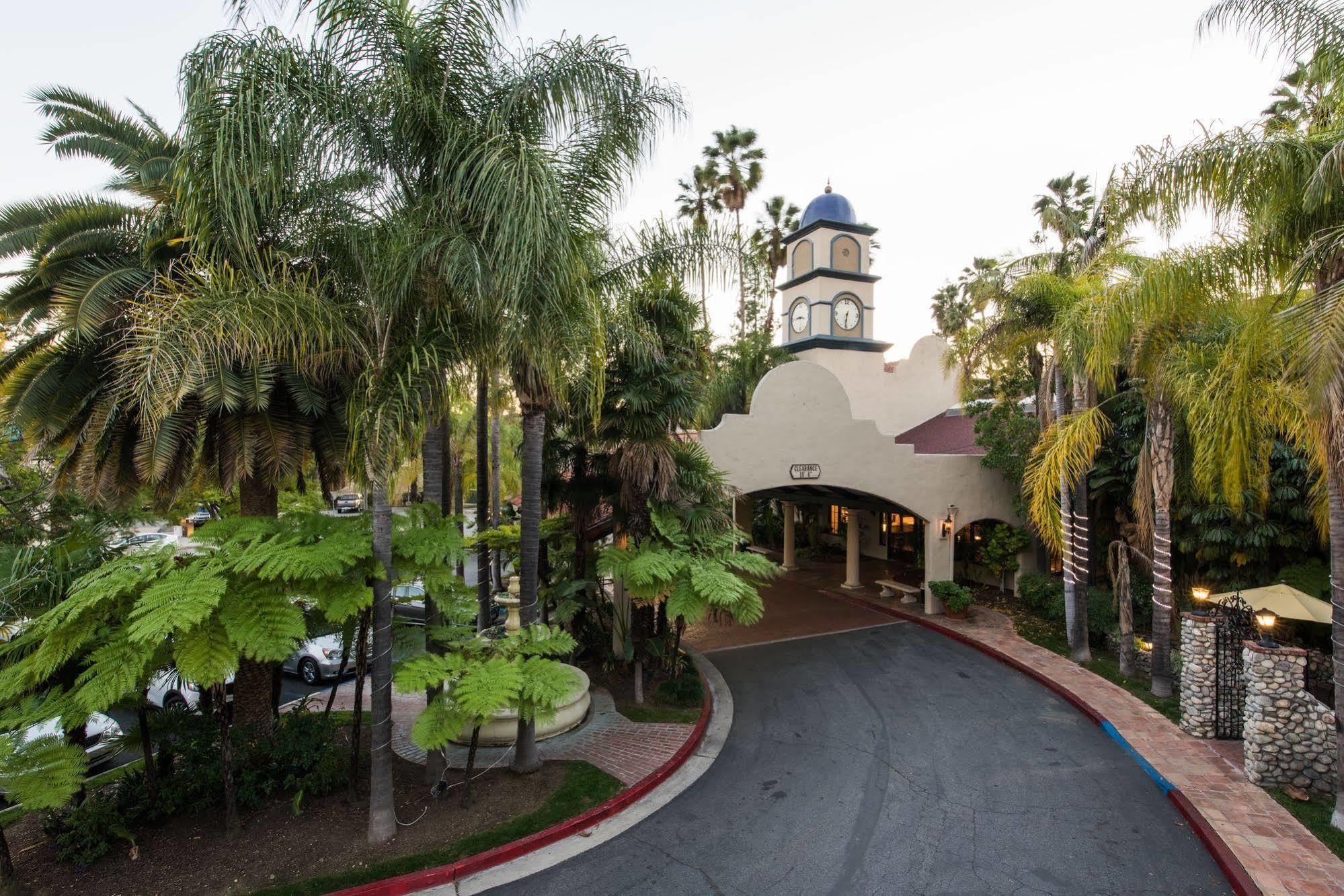 Vanllee Hotel Covina Exterior photo