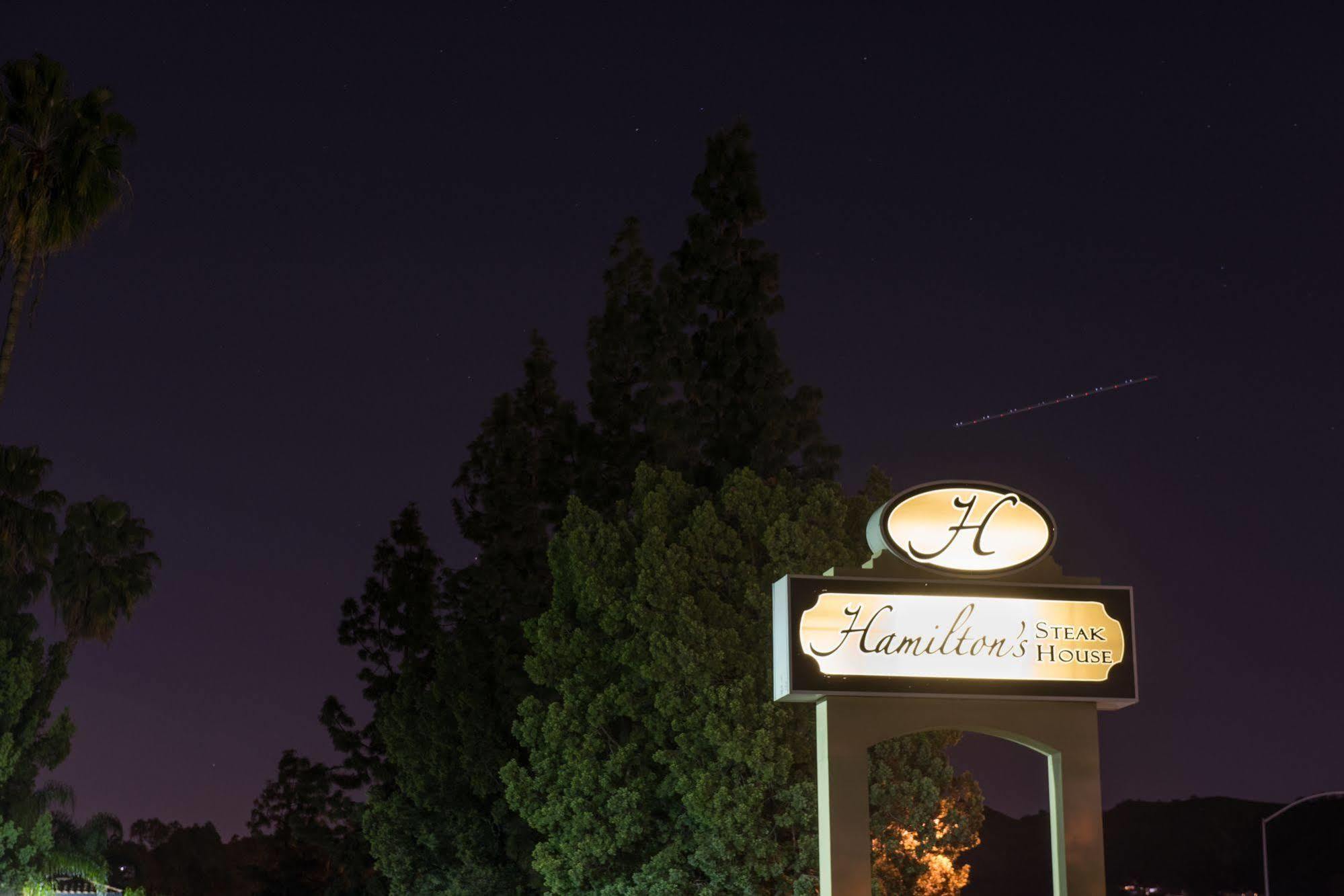 Vanllee Hotel Covina Exterior photo